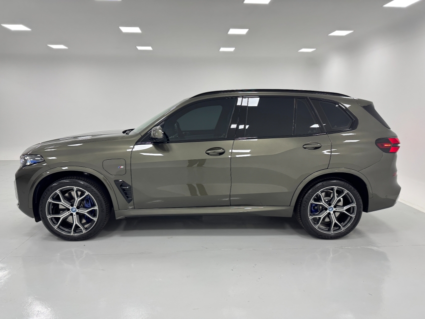 bmw x5 3.0 i6 turbo hibrido xdrive50e m sport automatico 4p 2024