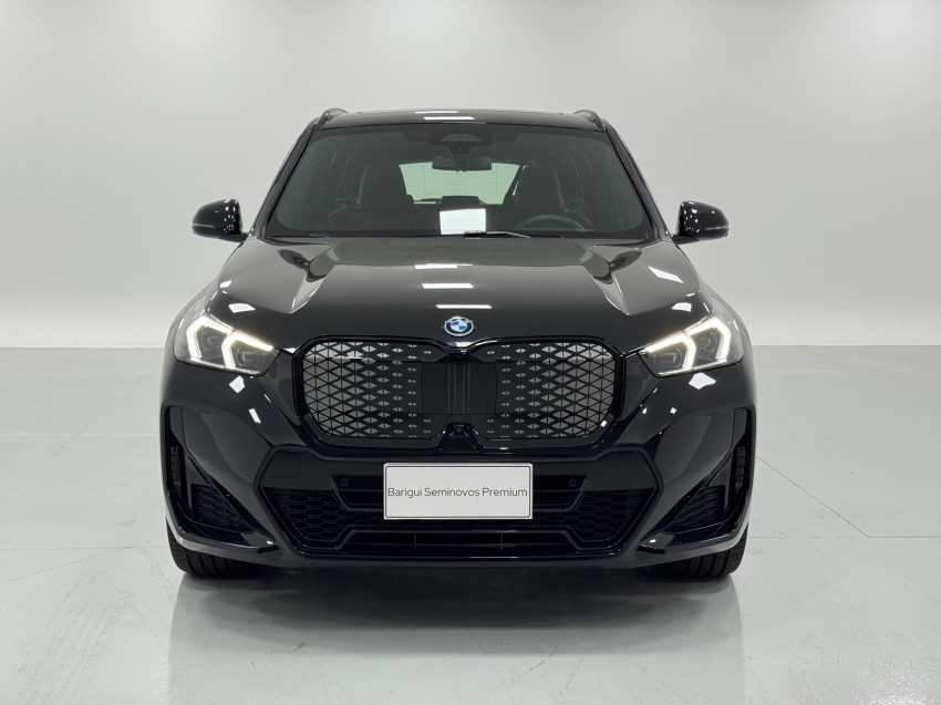 bmw ix1 eletrico xdrive30 m sport 2.0 4p automatico 2025