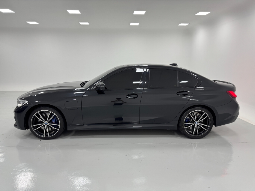 bmw 330e 2.0 16v turbo hibrido m sport automatico 4p 2022