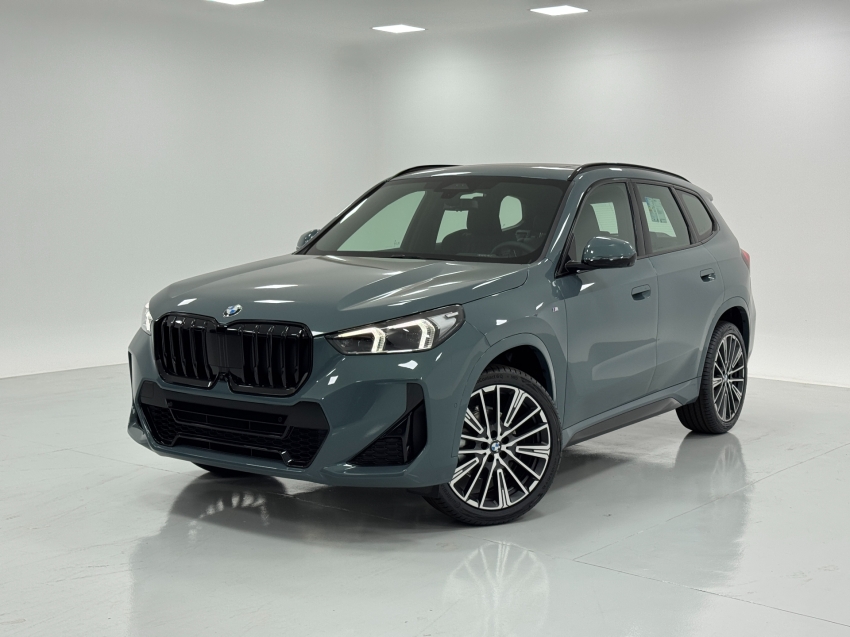 bmw x1 2.0 16v turbo gasolina sdrive20i m sport steptronic 4p automatico 2025