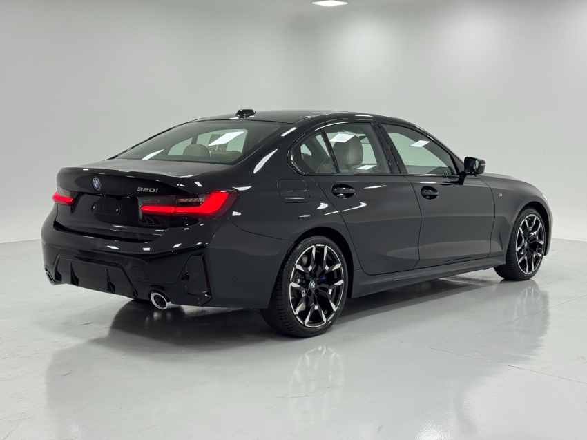 bmw 320i 2.0 16v turbo flex m sport automatico 4p 2026