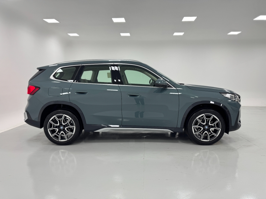 bmw x1 2.0 16v turbo gasolina sdrive20i x-line steptronic 4p automatico 2026