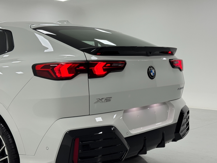 bmw x2 2.0 turbo gasolina xdrive20i m sport steptronic 4p automatico 2025