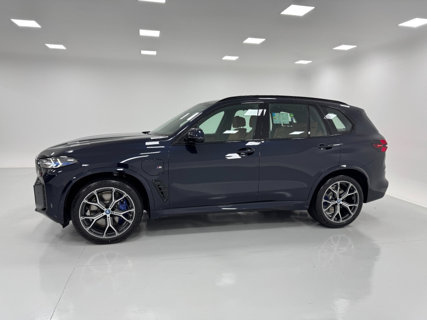 bmw x5 3.0 i6 turbo hibrido xdrive50e m sport automatico 4p 2025