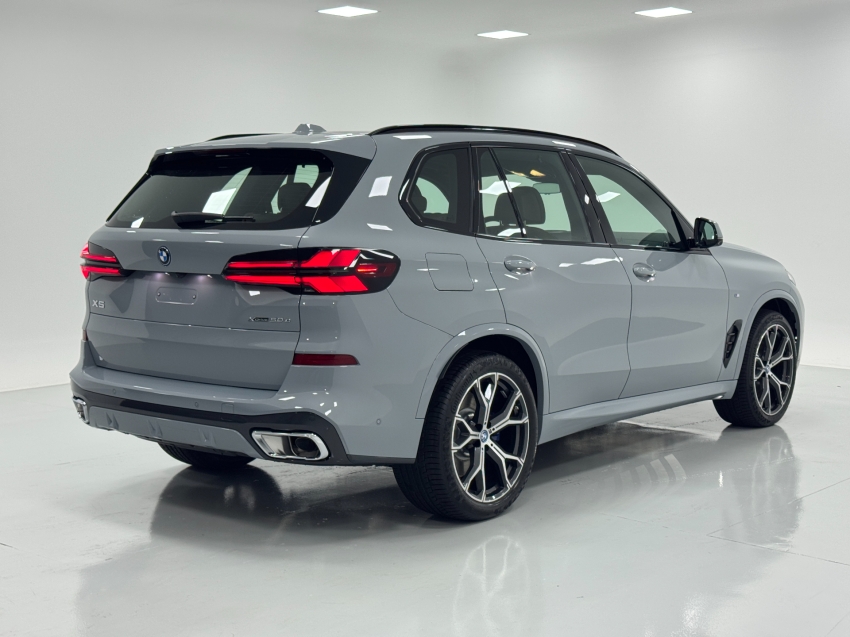 bmw x5 3.0 i6 turbo hibrido xdrive50e m sport automatico 4p 2025