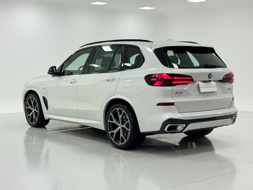 bmw x5 3.0 i6 turbo hibrido xdrive50e m sport automatico 4p 2024