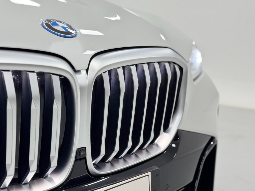 bmw x5 3.0 i6 turbo hibrido xdrive50e m sport automatico 4p 2024