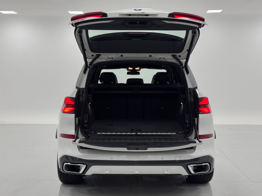 bmw x5 3.0 i6 turbo hibrido xdrive50e m sport automatico 4p 2024