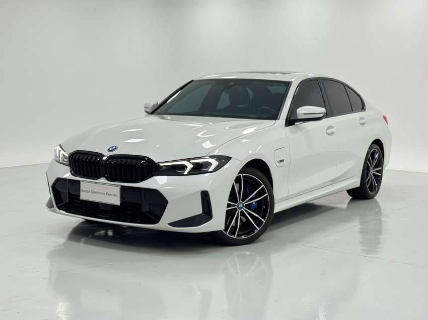 bmw 330e 2.0 16v turbo hibrido m sport automatico 4p 2024