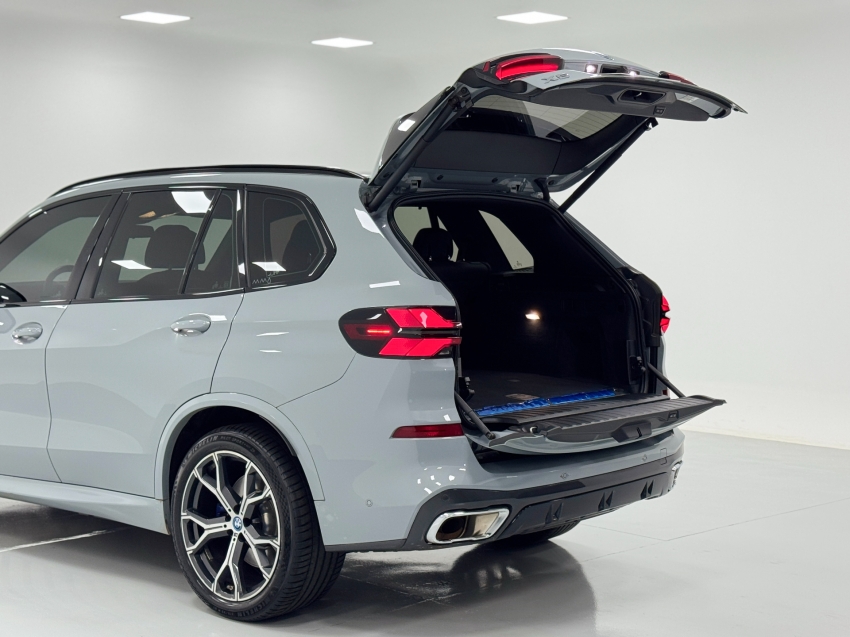 bmw x5 3.0 i6 turbo hibrido xdrive50e m sport automatico gasolina 4p 2024