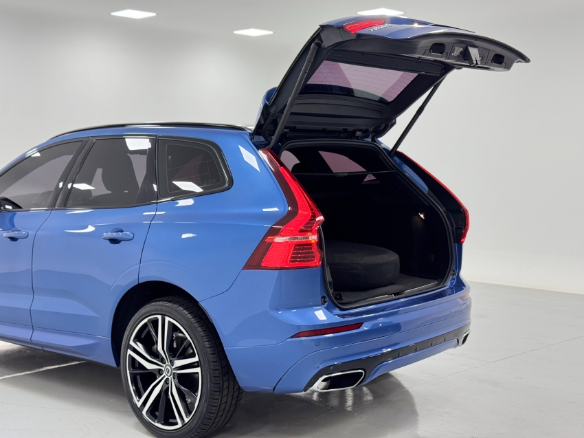 volvo xc60 2.0 t8 hybrid r-design awd geartronic hibrido 4p automatico 2020