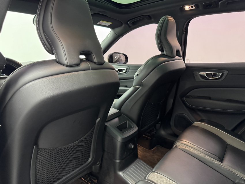 volvo xc60 2.0 t8 hybrid r-design awd geartronic hibrido 4p automatico 2020