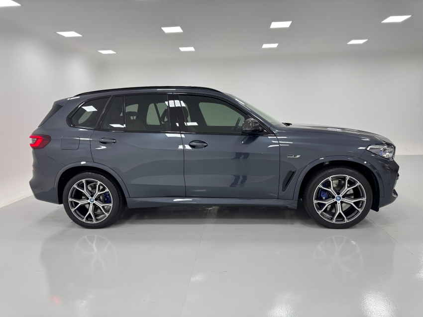 bmw x5 3.0 i6 turbo hibrido xdrive45e m sport automatico 4p 2022