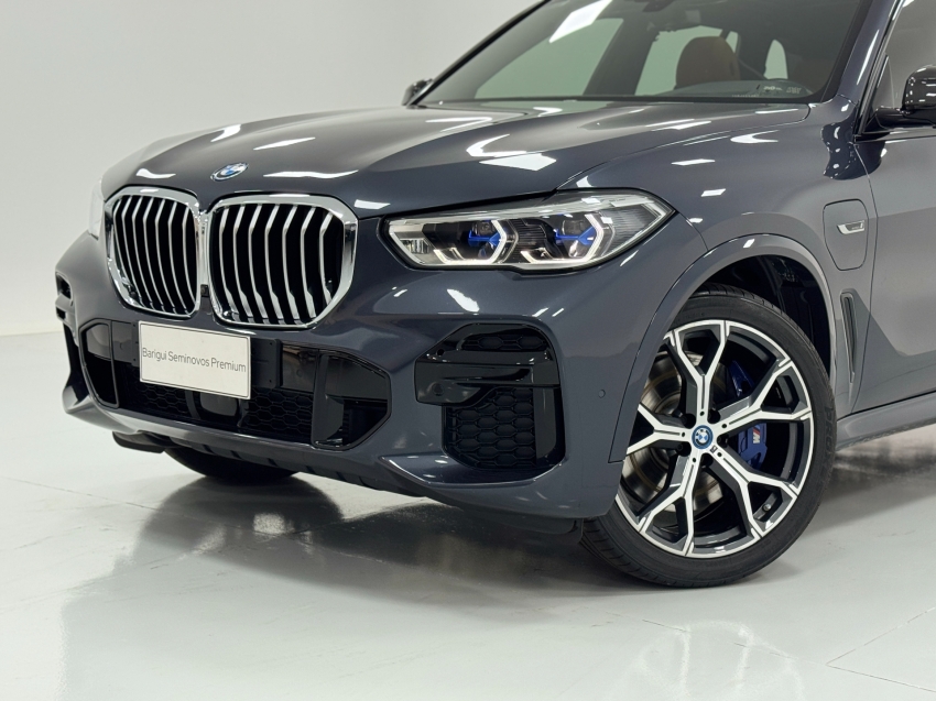 bmw x5 3.0 i6 turbo hibrido xdrive45e m sport automatico 4p 2022