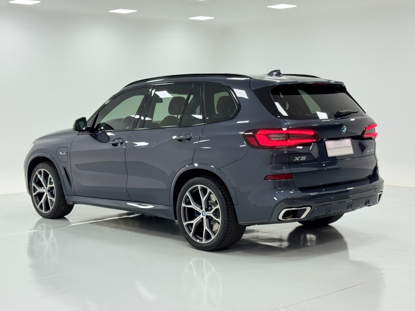 bmw x5 3.0 i6 turbo hibrido xdrive45e m sport automatico 4p 2022