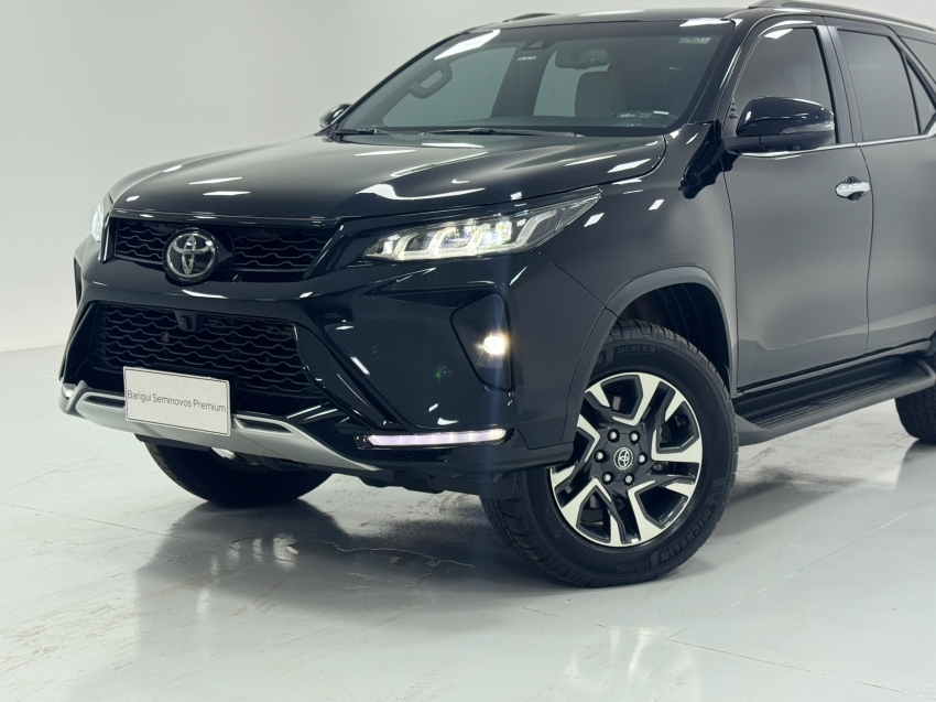 toyota hilux sw4 2.8 d-4d turbo diesel diamond 7l 4x4 automatico 4p 2024