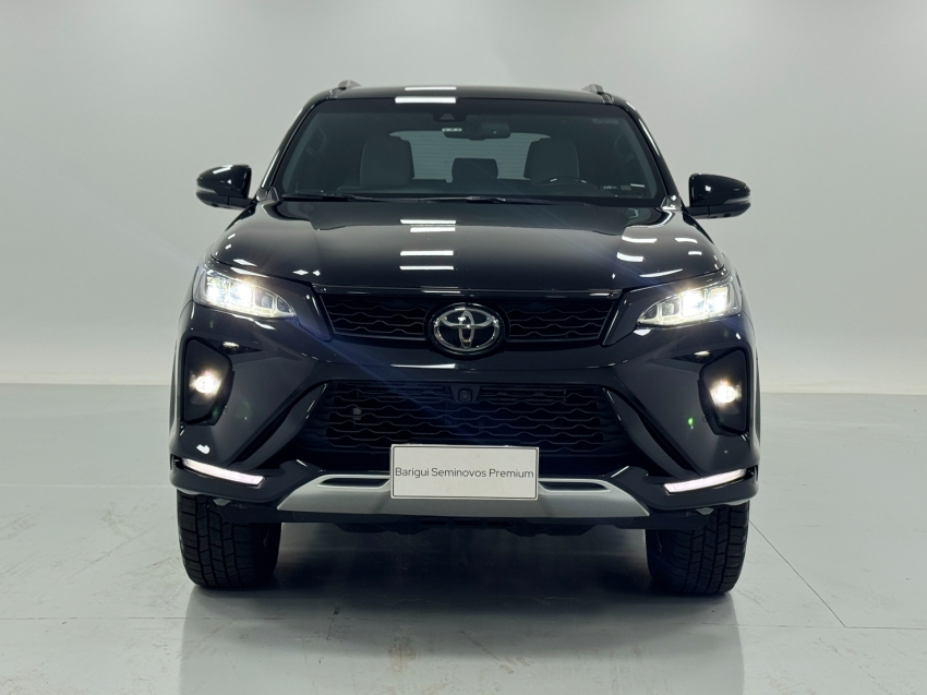 toyota hilux sw4 2.8 d-4d turbo diesel diamond 7l 4x4 automatico 4p 2024