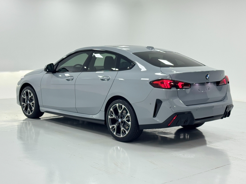 bmw 220i 2.0 16v turbo gasolina gran coupe m sport steptronic 4p automatico 2026