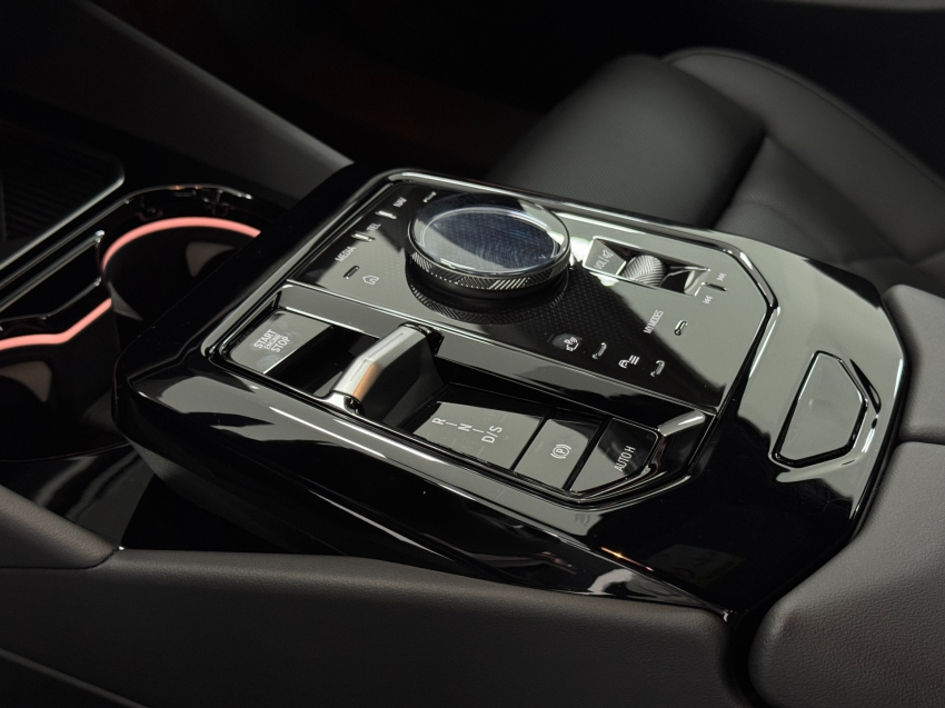 bmw 530e 2.0 twinpower phev m sport automatico hibrido 4p 2026