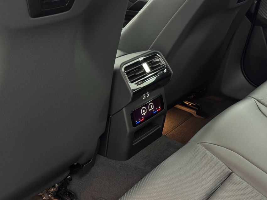 bmw 530e 2.0 twinpower phev m sport automatico hibrido 4p 2026