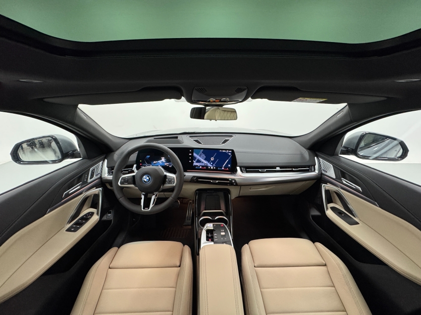 bmw ix2 64,8 kw eletrico xdrive30 m sport 3.0 4p automatico 2025