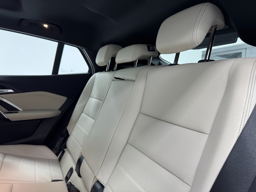 bmw ix2 64,8 kw eletrico xdrive30 m sport 3.0 4p automatico 2025