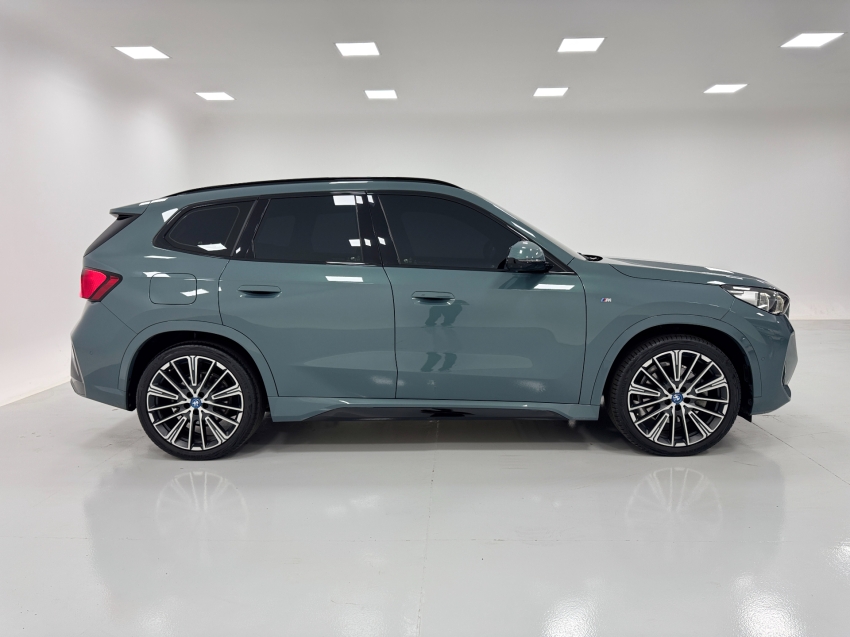 bmw ix1 eletrico xdrive30 m sport 2.0 4p automatico 2024