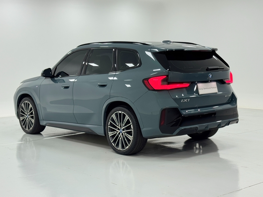 bmw ix1 eletrico xdrive30 m sport 2.0 4p automatico 2024
