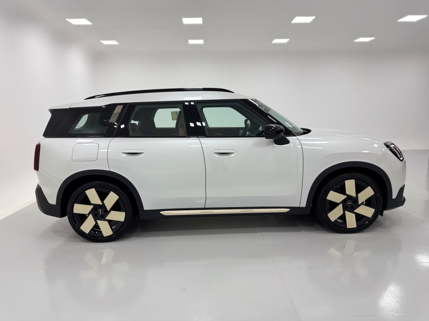mini countryman 66,45 kw eletrico se top all4 2.0 4p automatico 2025