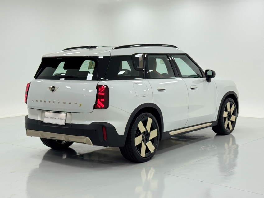 mini countryman 66,45 kw eletrico se top all4 2.0 4p automatico 2025