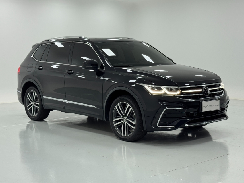 volkswagen tiguan 2.0 300 tsi gasolina allspace r-line automatico 4p 2024