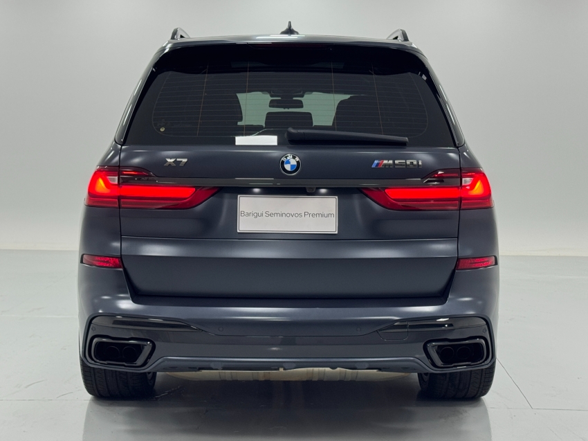 bmw x7 4.4 v8 gasolina m50i dark shadow edition steptronic 3.0 4p automatico 2021