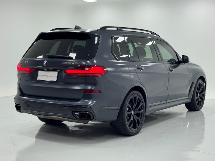 bmw x7 4.4 v8 gasolina m50i dark shadow edition steptronic 3.0 4p automatico 2021