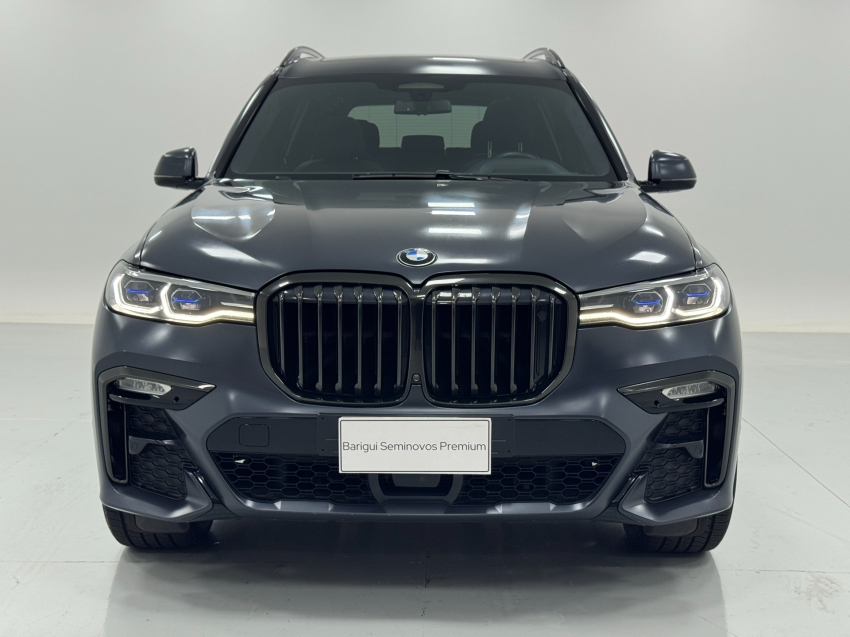 bmw x7 4.4 v8 gasolina m50i dark shadow edition steptronic 3.0 4p automatico 2021