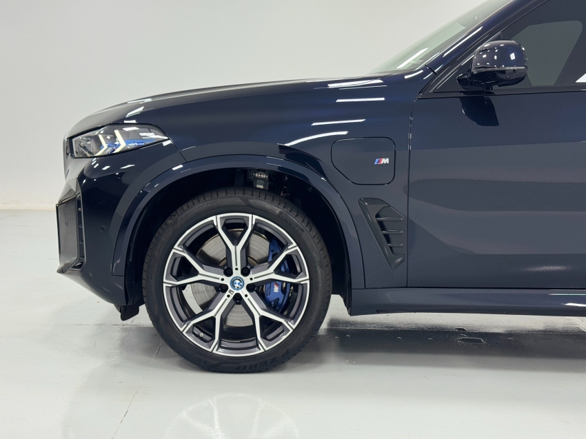 bmw x5 3.0 i6 turbo hibrido xdrive50e m sport automatico 4p 2025