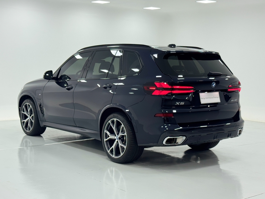 bmw x5 3.0 i6 turbo hibrido xdrive50e m sport automatico 4p 2025