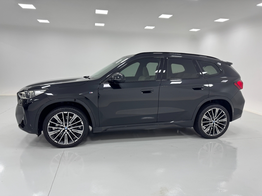 bmw x1 2.0 16v turbo gasolina sdrive20i m sport steptronic 4p automatico 2025