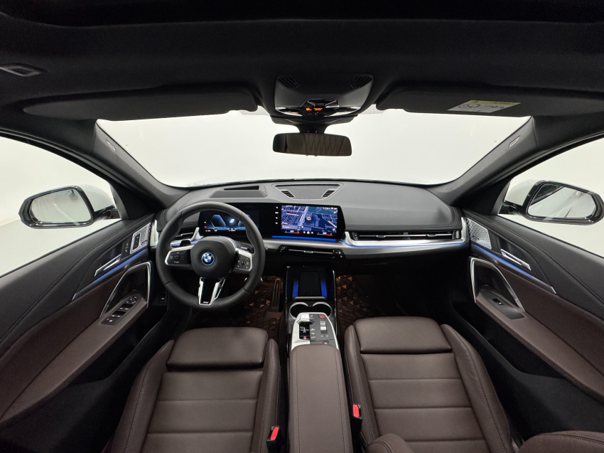 bmw ix1 eletrico xdrive30 m sport 2.0 4p automatico 2025