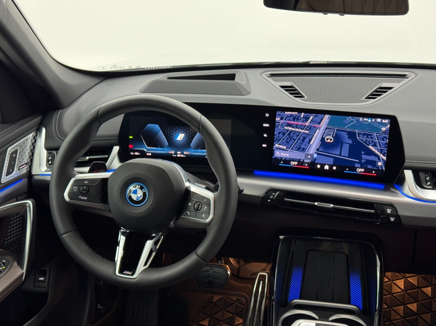 bmw ix1 eletrico xdrive30 m sport 2.0 4p automatico 2025