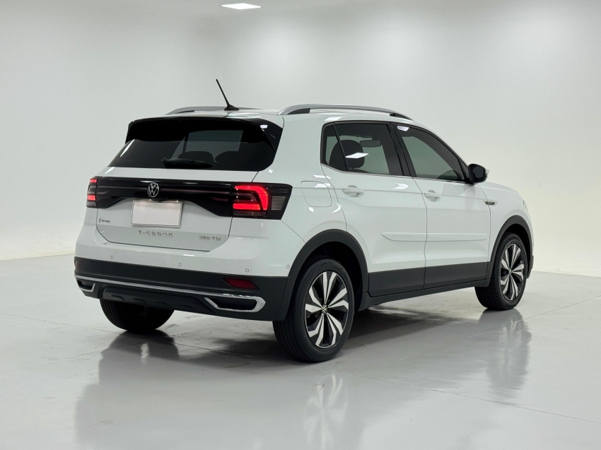 volkswagen t-cross 1.4 250 tsi total flex highline automatico 4p 20224