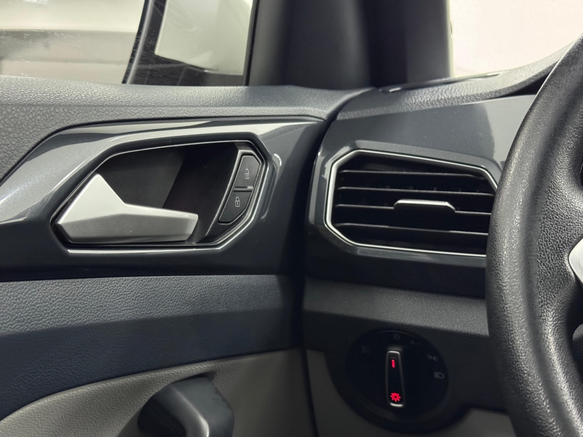 volkswagen t-cross 1.4 250 tsi total flex highline automatico 4p 202214