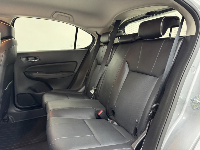 honda city 1.5 i-vtec flex hatch exl cvt 4p automatico 202319