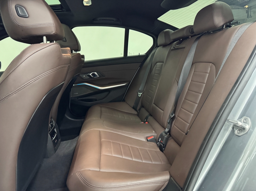 bmw 320i 2.0 16v turbo flex m sport automatico 4p 202516