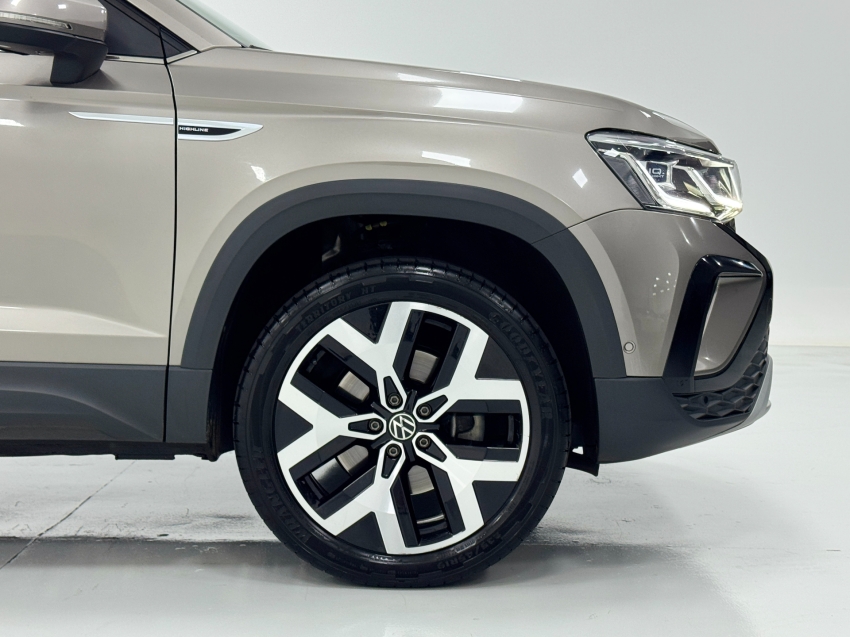 volkswagen taos 1.4 250 tsi total flex highline automatico 4p 20249