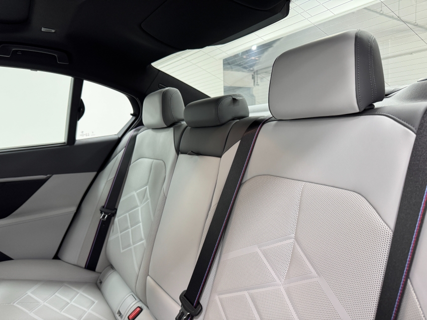 bmw i5 eletrico xdrive60 m sport 3.0 4p automatico 202522