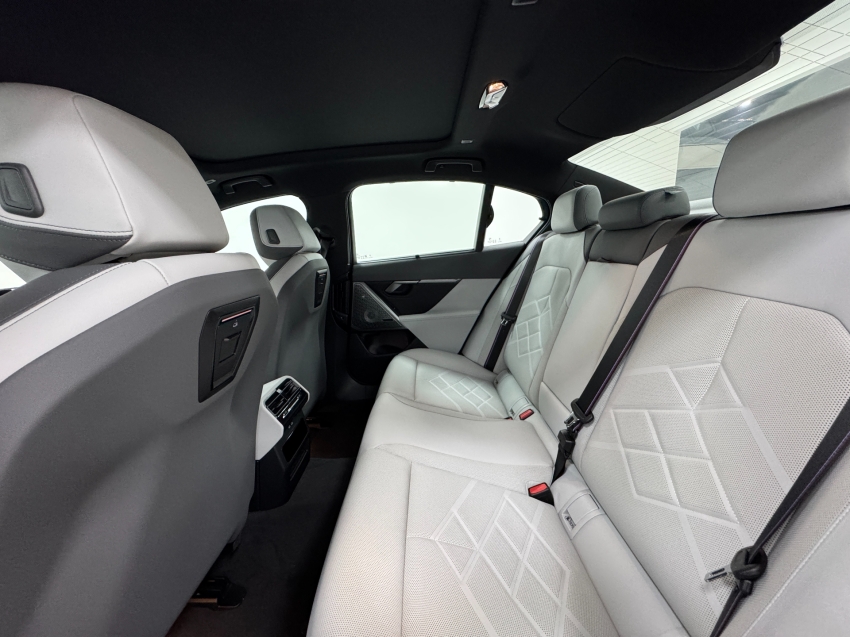 bmw i5 eletrico xdrive60 m sport 3.0 4p automatico 202521