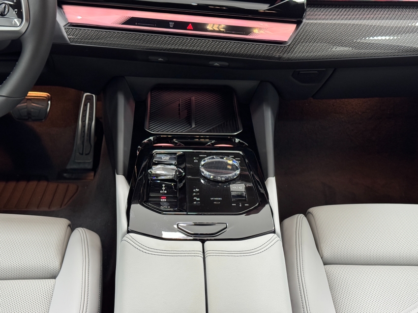 bmw i5 eletrico xdrive60 m sport 3.0 4p automatico 202516