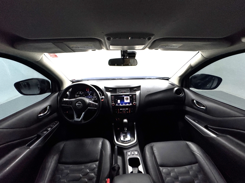 nissan frontier 2.3 16v turbo diesel xe cd 4x4 automatico 2.4 4p 202411