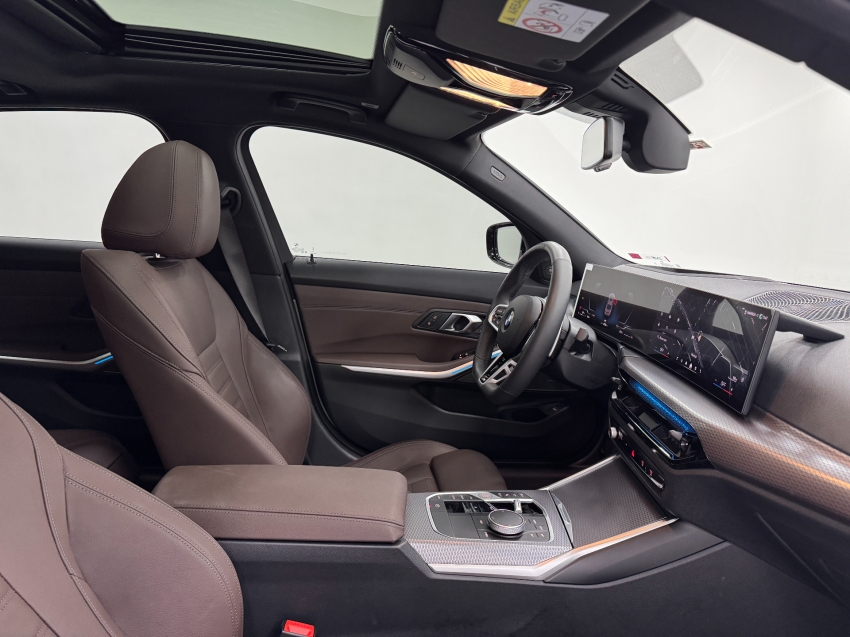 bmw 320i 2.0 16v turbo flex m sport automatico 4p 202511