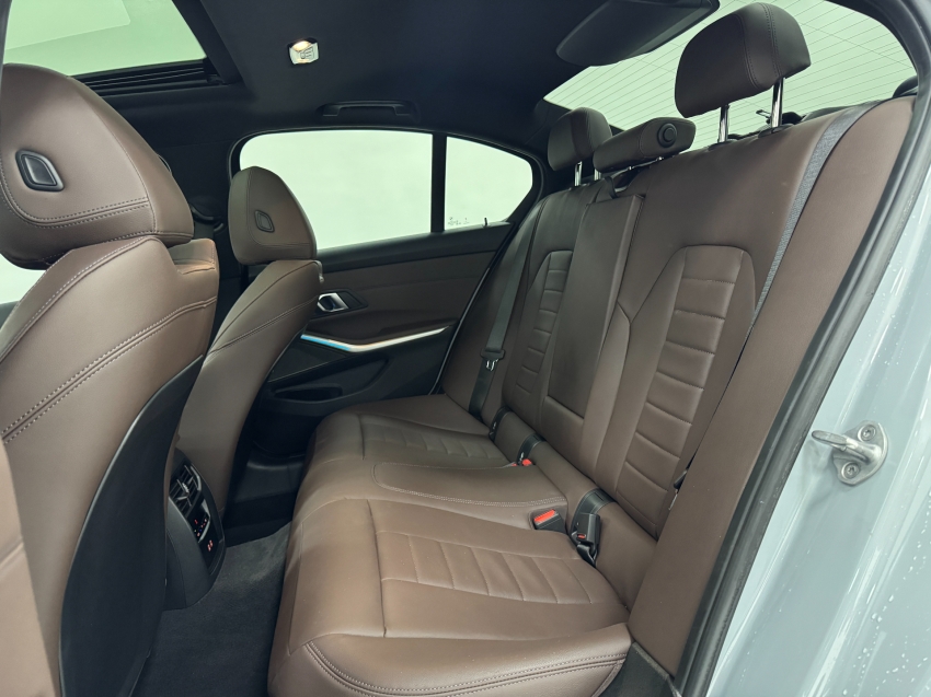 bmw 320i 2.0 16v turbo flex m sport automatico 4p 202521